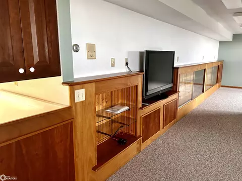 Living - 1145 Birch Ave, Corwith, IA 50430 photo 3 of 4