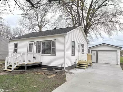 305 Cottage Grove Ave, West Burlington, IA 52655