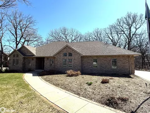 402 Timber Ests, Algona, IA 50511