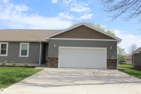 Exterior - 1235 Front St, Garner, IA 50438 photo 2 of 4