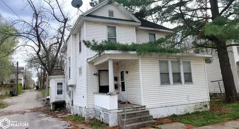 613 N 10th St, Keokuk, IA 52632
