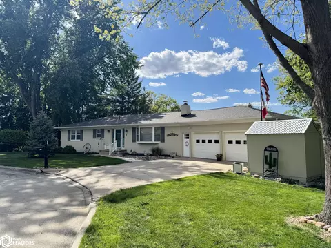 1 Jeanne Cir, Red Oak, IA 51566