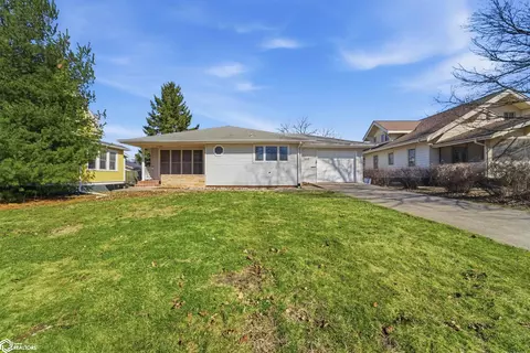 1219 K Ave, Nevada, IA 50201
