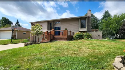 722 S Garfield Ave, Mason City, IA 50401