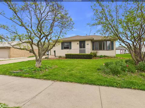 2511 Middle Rd, Keokuk, IA 52632