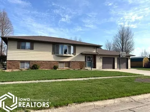 1805 E Linden St, Algona, IA 50511