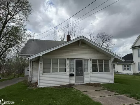 602 S Fillmore St, Osceola, IA 50213