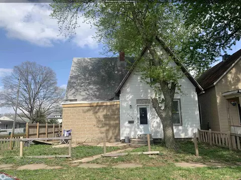 1000 S 10th St, Burlington, IA 52601