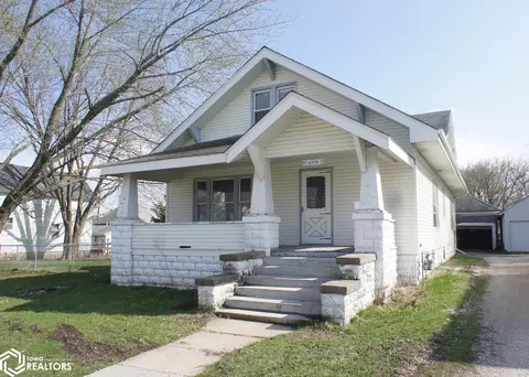 1328 2nd St, Webster City, IA 50595