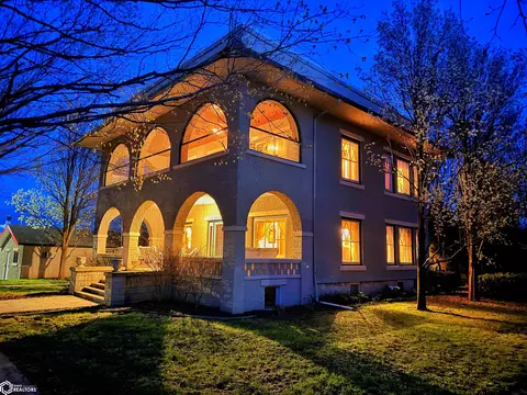 129 W 2nd St, Glidden, IA 51443