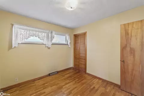 Bedroom - 636 11th St, Nevada, IA 50201 photo 1 of 3