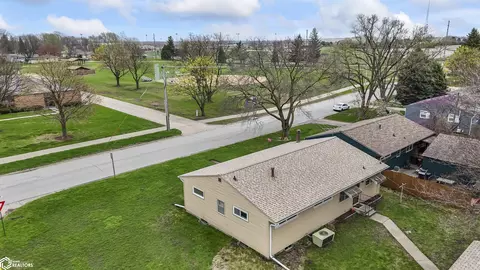 View/Area - 636 11th St, Nevada, IA 50201 photo 1 of 2