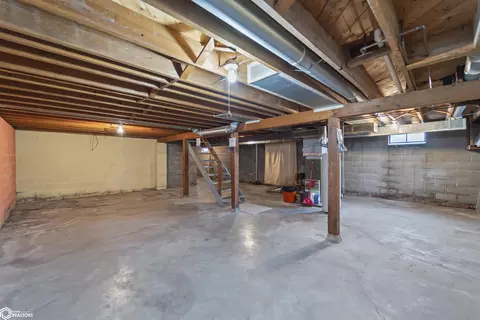 Other - 636 11th St, Nevada, IA 50201 photo 3 of 5