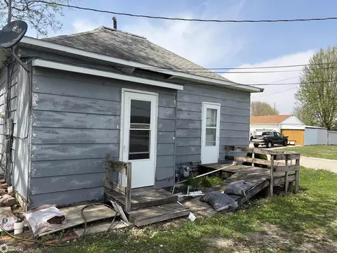 1223 E Lincoln, Clarinda, IA 51632