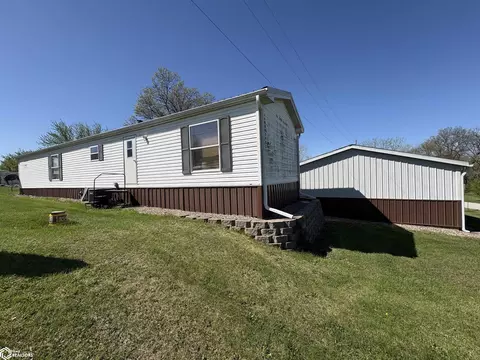 Exterior - 5218 2nd Ct, Melrose, IA 52569 photo 12 of 15