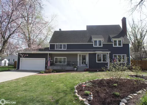 516 Webster St, Webster City, IA 50595