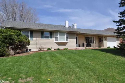 259 Bass St, Carroll, IA 51401