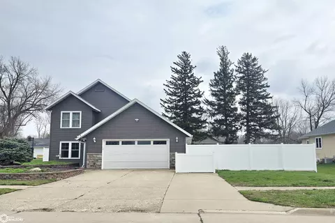 1345 Bush Ave, Garner, IA 50438