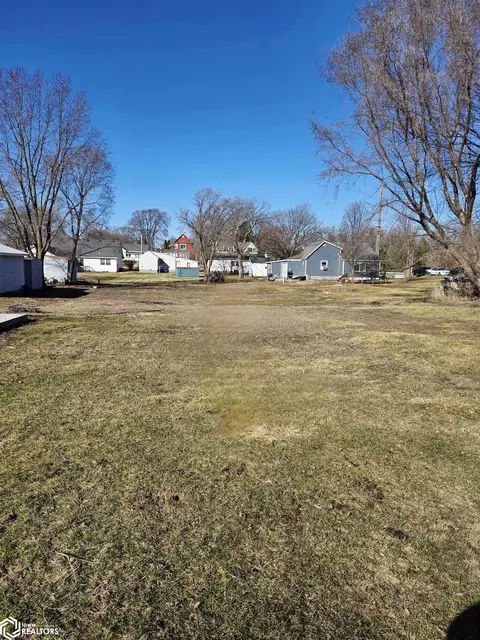 723 Deckor St, Jewell, IA 50130