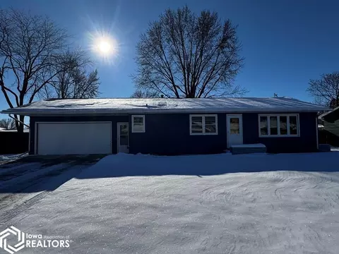 708 Laura Ln, Webster City, IA 50595