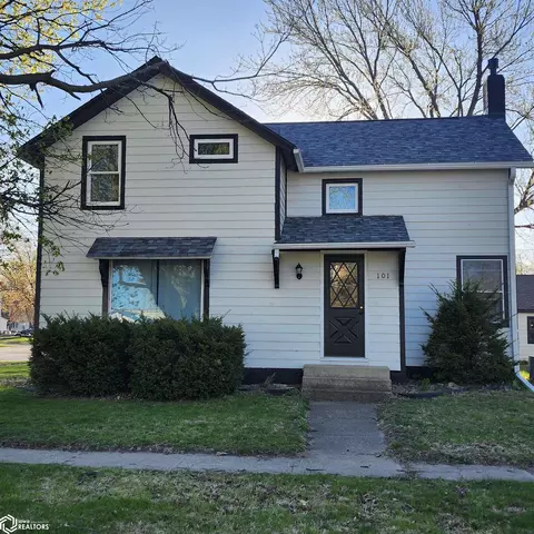 101 3rd St S, Humboldt, IA 50548