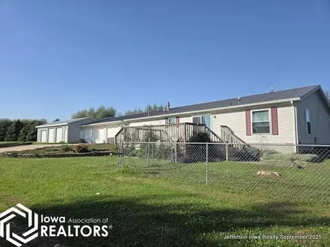 1904 J Ave, Scranton, IA 51462