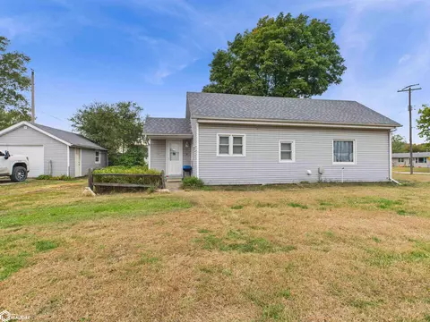 181 Aviston St, Lomax, IL 61454