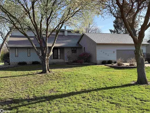 1906 W River Dr, Humboldt, IA 50548