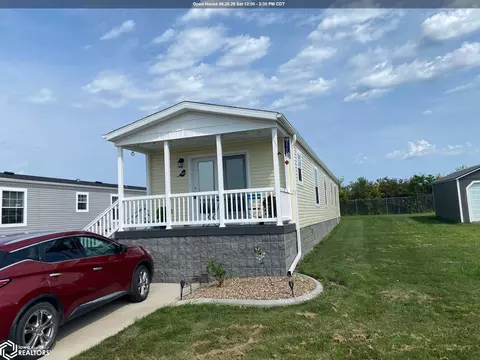 1500 E Linden Apt 113 Dr, Mount Pleasant, IA 52641