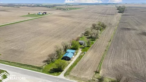 27186 Highway S33, Hubbard, IA 50122