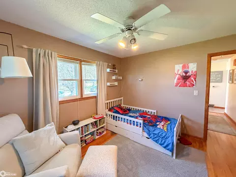 Bedroom - 1307 Vale Dr, Hampton, IA 50441 photo 7 of 7