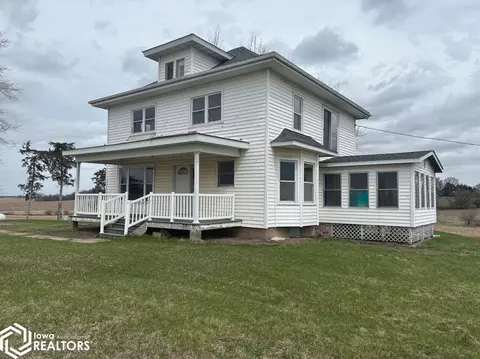 Exterior - 2037 Ivanhoe Rd, Ely, IA 52227 photo 1 of 2