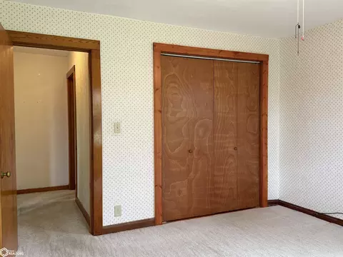 Bedroom - 400 16th St, Corning, IA 50841 photo 2 of 9