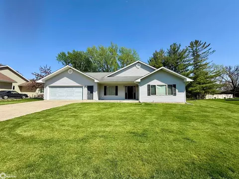 513 Hickory Ln, Jefferson, IA 50129
