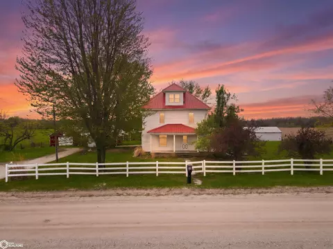 6597 188th St, Sperry, IA 52650