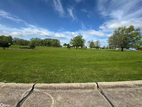 lot33 Parkside Knls, Moravia, IA 52571