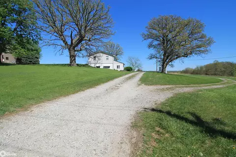 1301 N 12th St, Clarinda, IA 51632