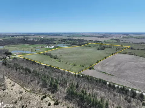 Mahogany Avenue, Fairfield, IA 52556