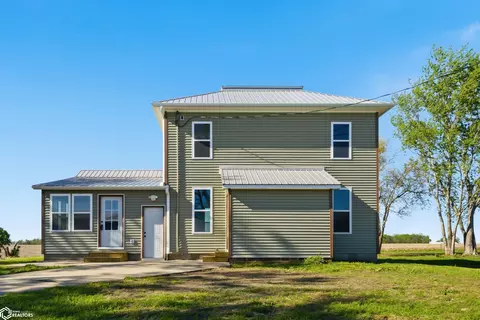 1088 Lexington Ave, Winfield, IA 52659