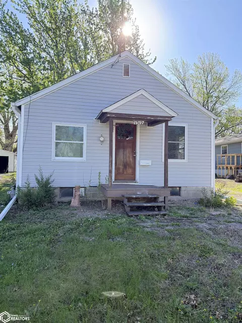 1312 S 1st, Oskaloosa, IA 52577