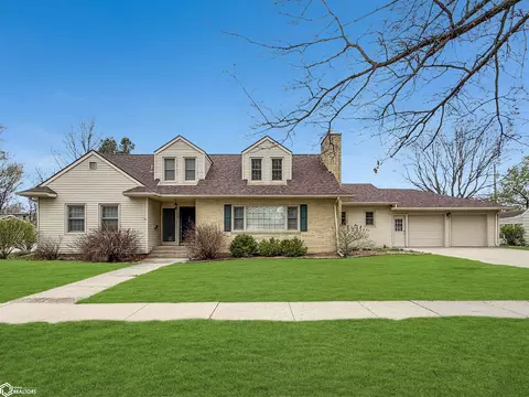 403 Jason Ave, Iowa Falls, IA 50126