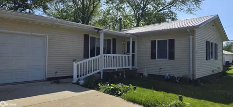 103 Angela Dr, La Harpe, IL 61450