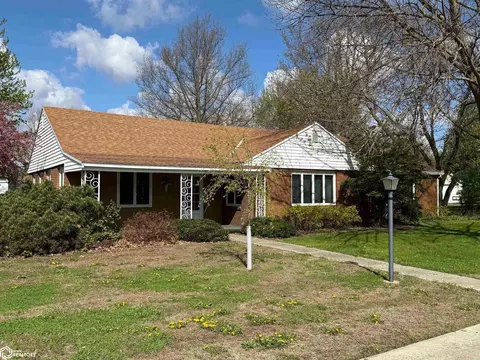 605 N Phillips St, Algona, IA 50511