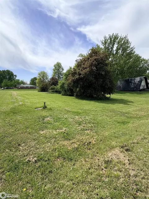 Harkness Street, Humeston, IA 50123