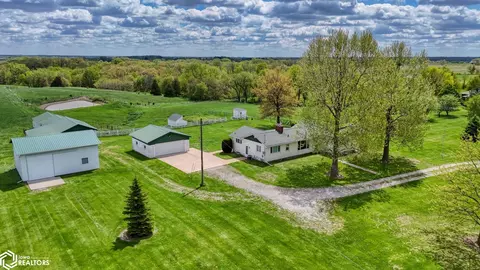 1404 Lake Rd, Ottumwa, IA 52501
