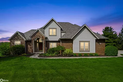 2250 W 21st St N, Newton, IA 50208