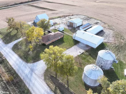 25871 200th Ave, Sigourney, IA 52591