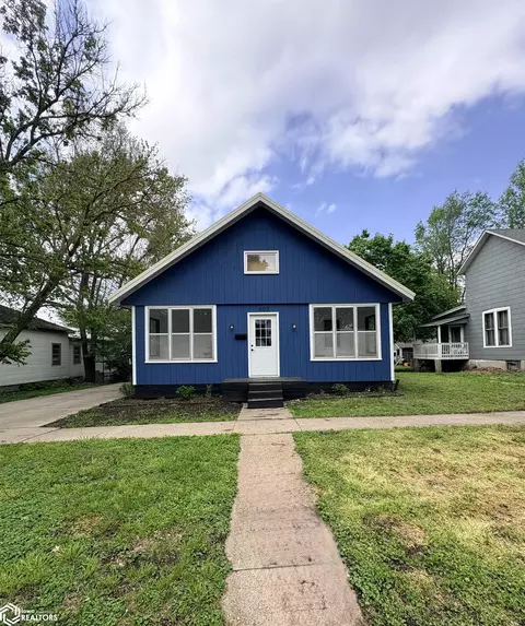 605 S A St, Oskaloosa, IA 52577