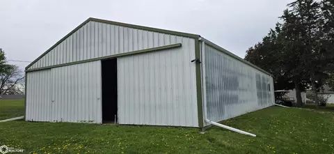 218 3rd, Bridgewater, IA 50837