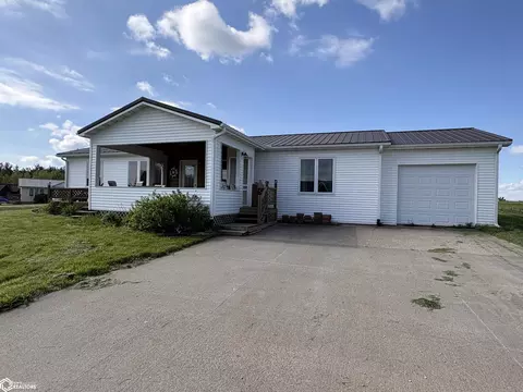 14531 Valley View Dr, Mystic, IA 52574